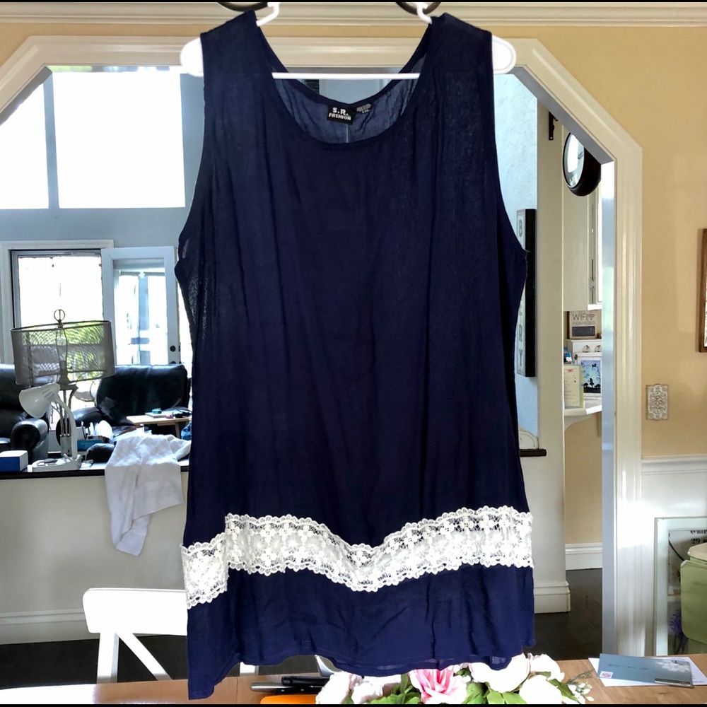 NWT Navy tank with lace detail